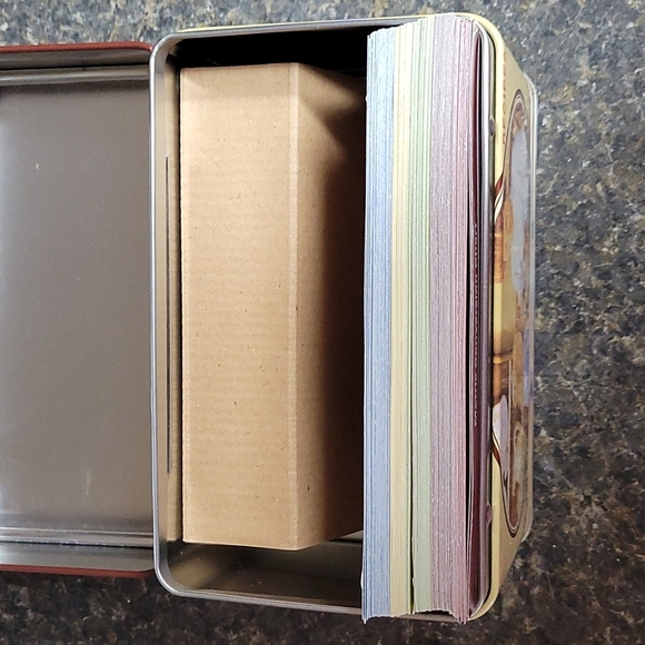 Hershey Recipe Box with Recipe Cards - Picture 8 of 12